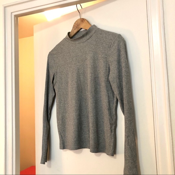 ZARA Trafaluc grey ribbed mock neck top - Picture 2 of 5